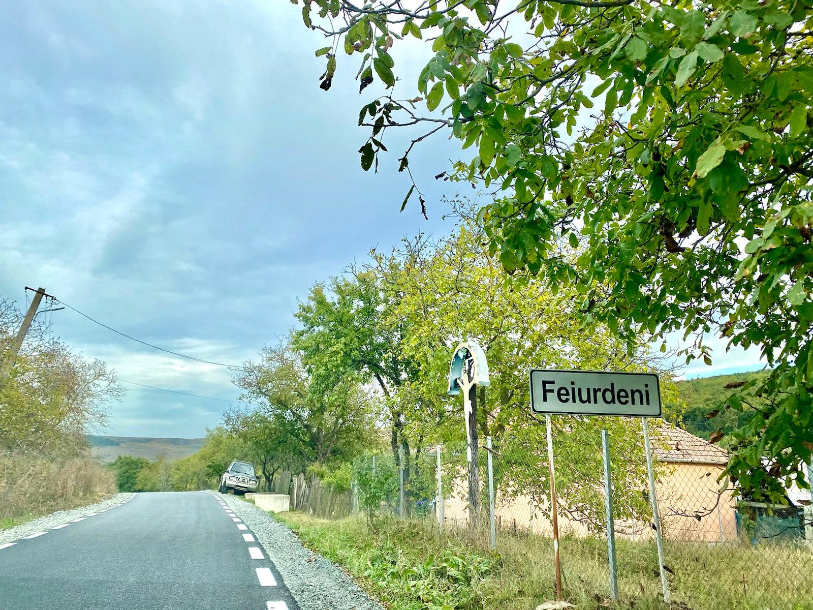 Satul Feiurdeni